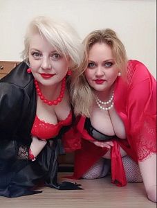 Оксана и Диана